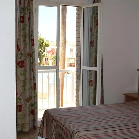 Apartamento Oasis Club (adults Only) *